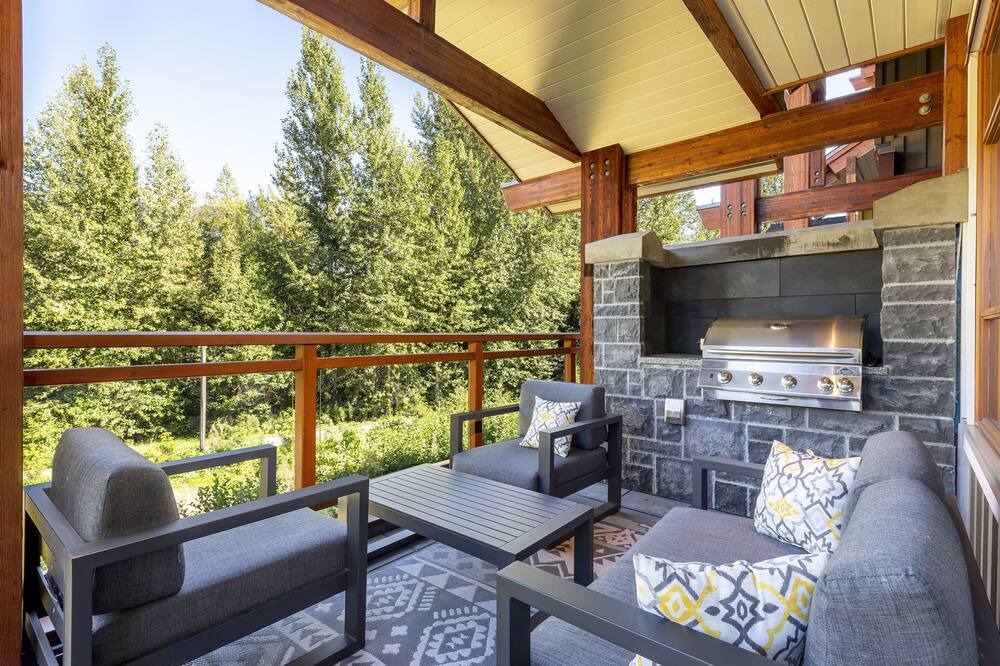 Photo of Patio Balcony in Whistler