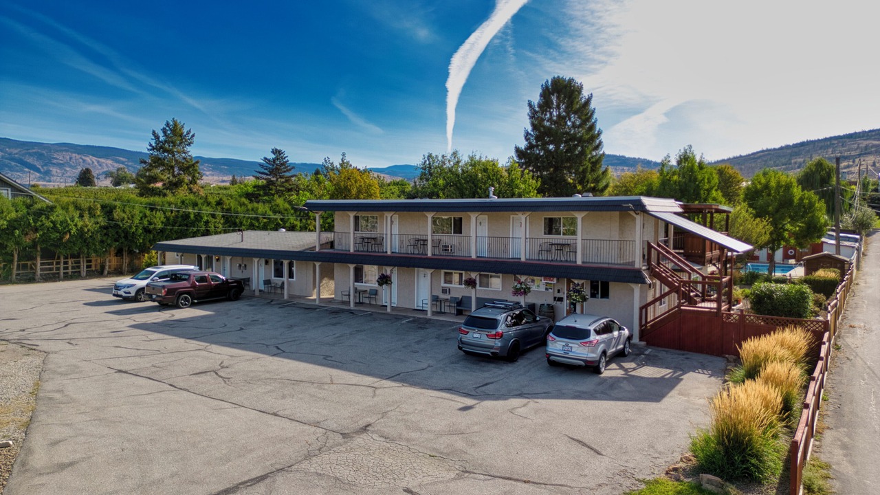 Photo of Outdoor in Oliver