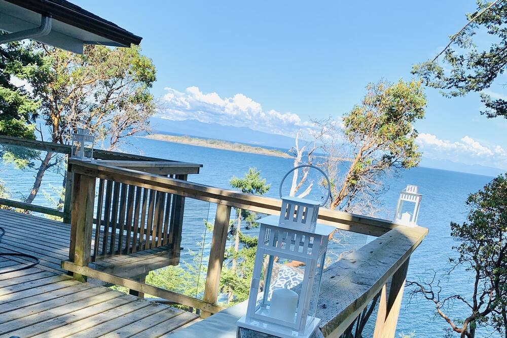 Photo of Patio Balcony in Regional District of Nanaimo