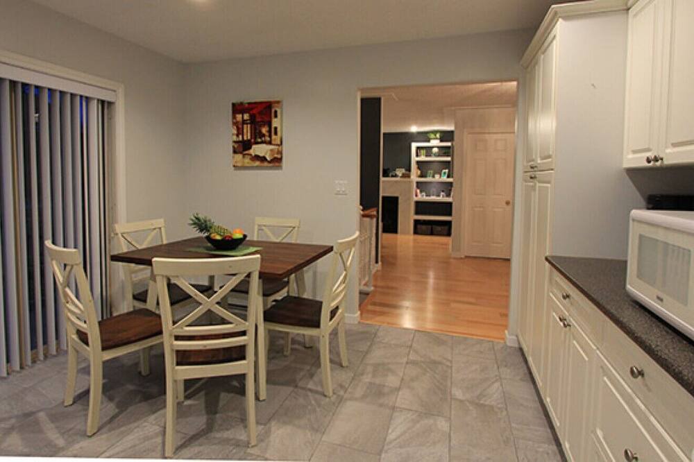 Photo of Kitchen in Oaklands