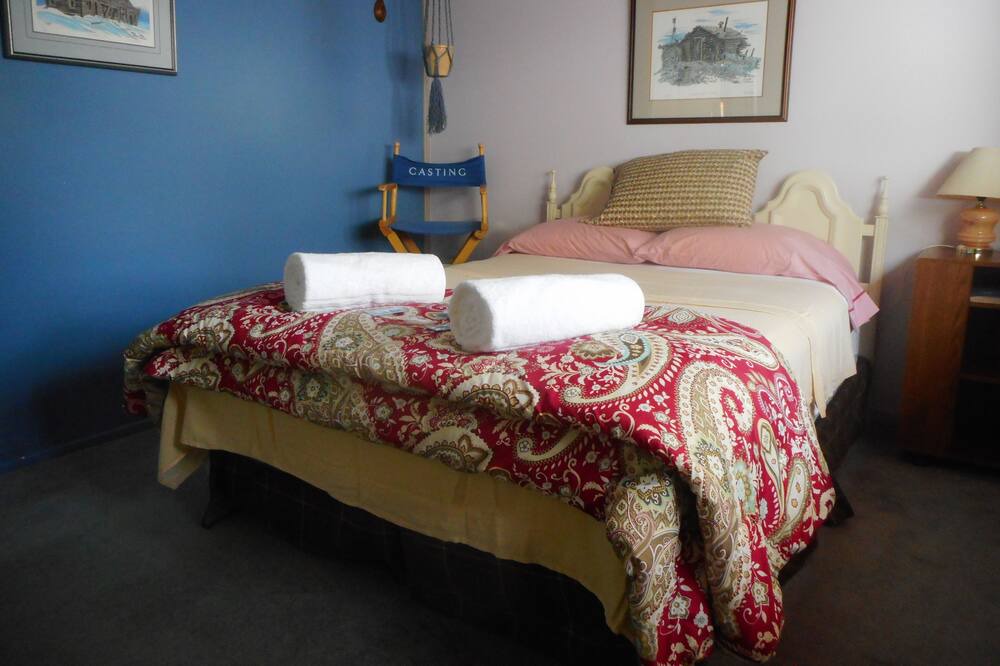 Photo of Bedroom in Whitehorse