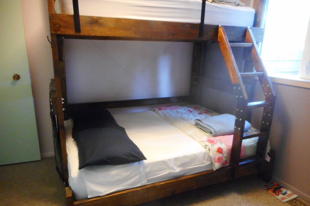 Photo of Bedroom in Whitehorse