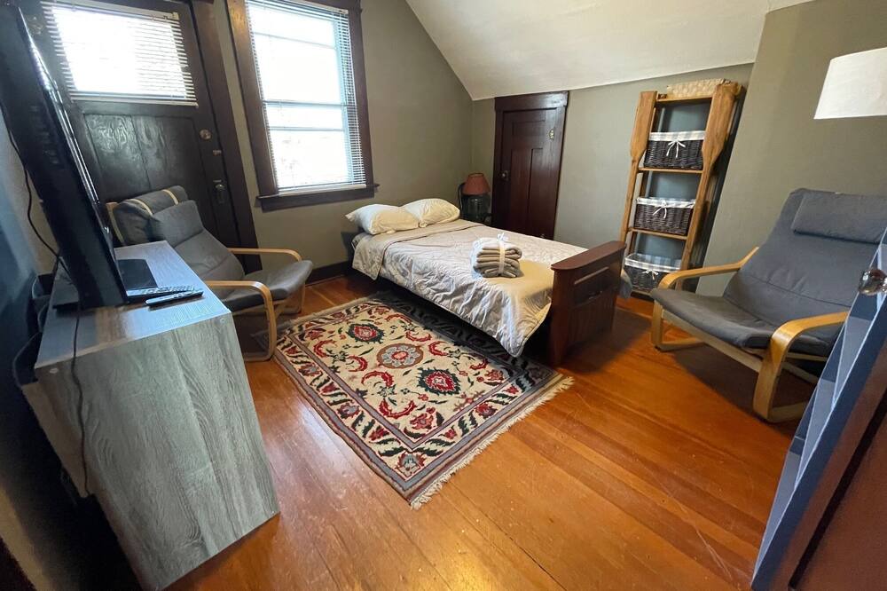 Photo of Bedroom in Hillhurst