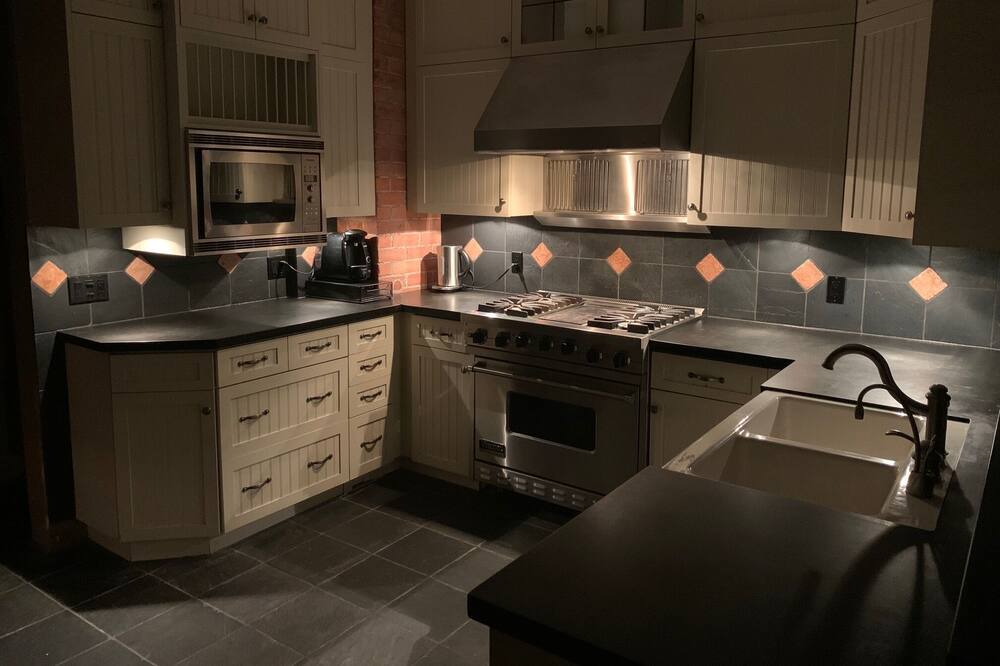 Photo of Kitchen in Hillhurst