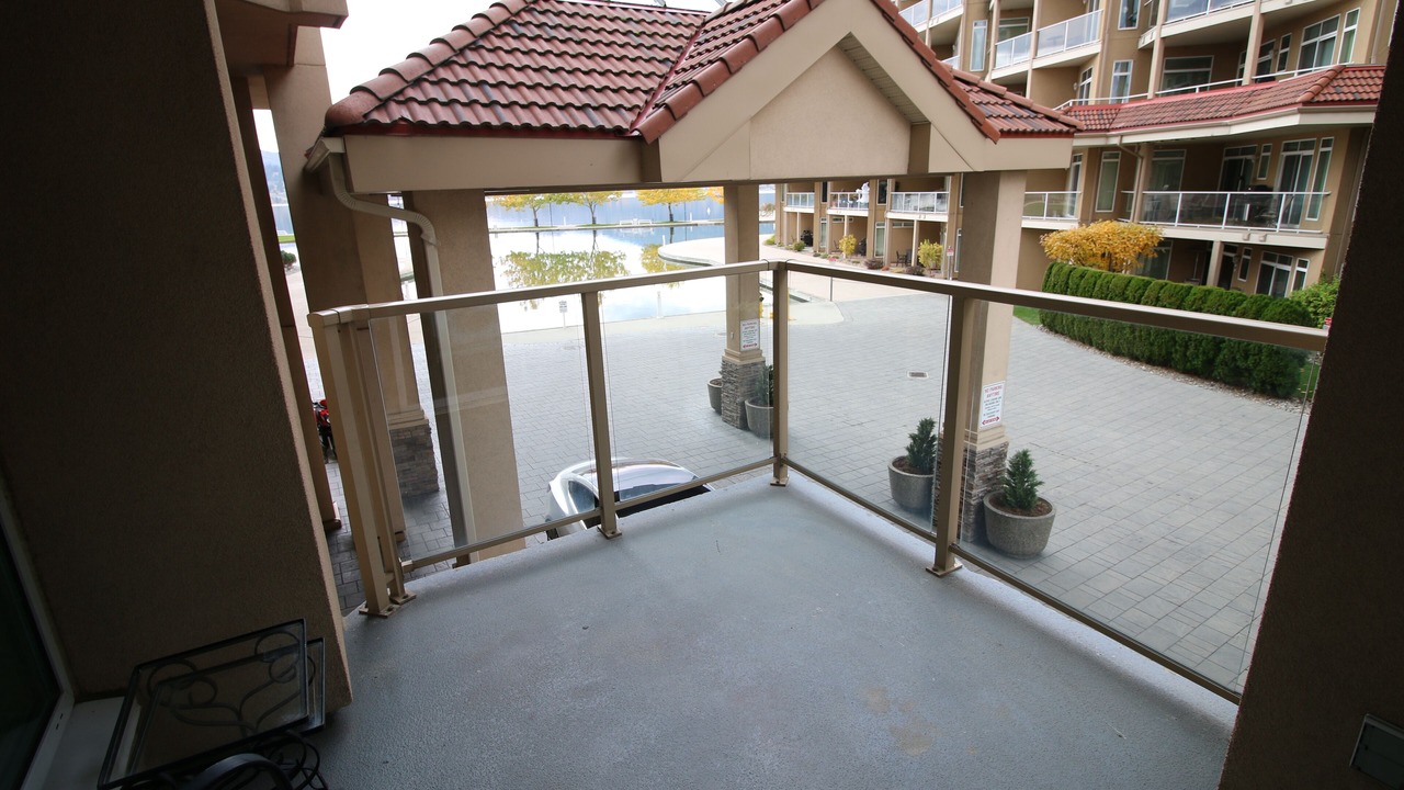 Photo of Patio Balcony in Kelowna Central Business District
