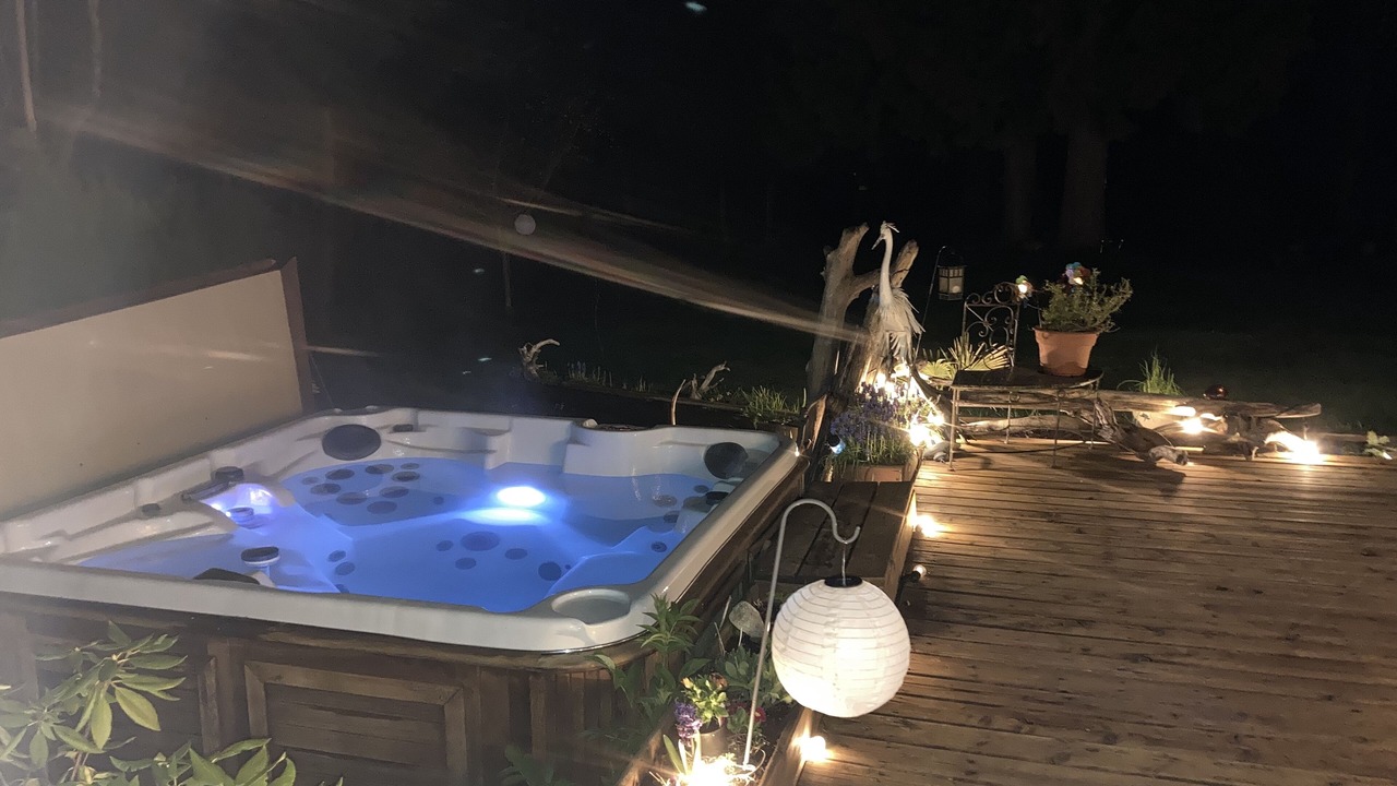 Photo of Outdoor in Gibsons
