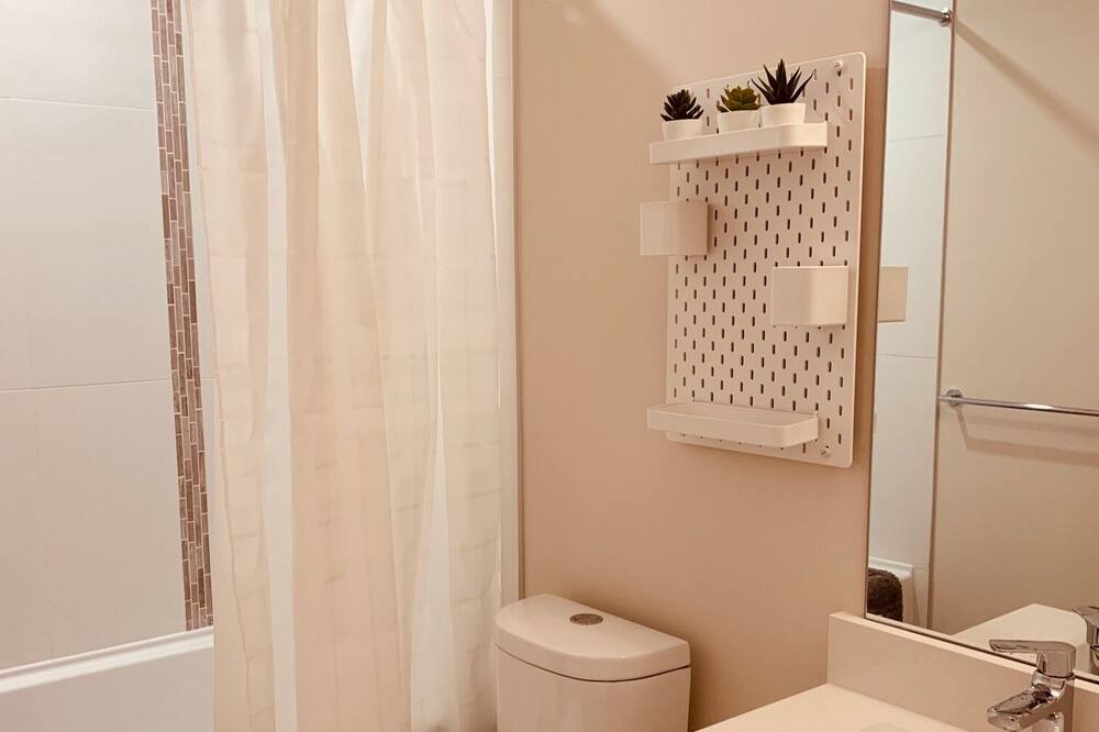 Photo of Bathroom in Tsawwassen