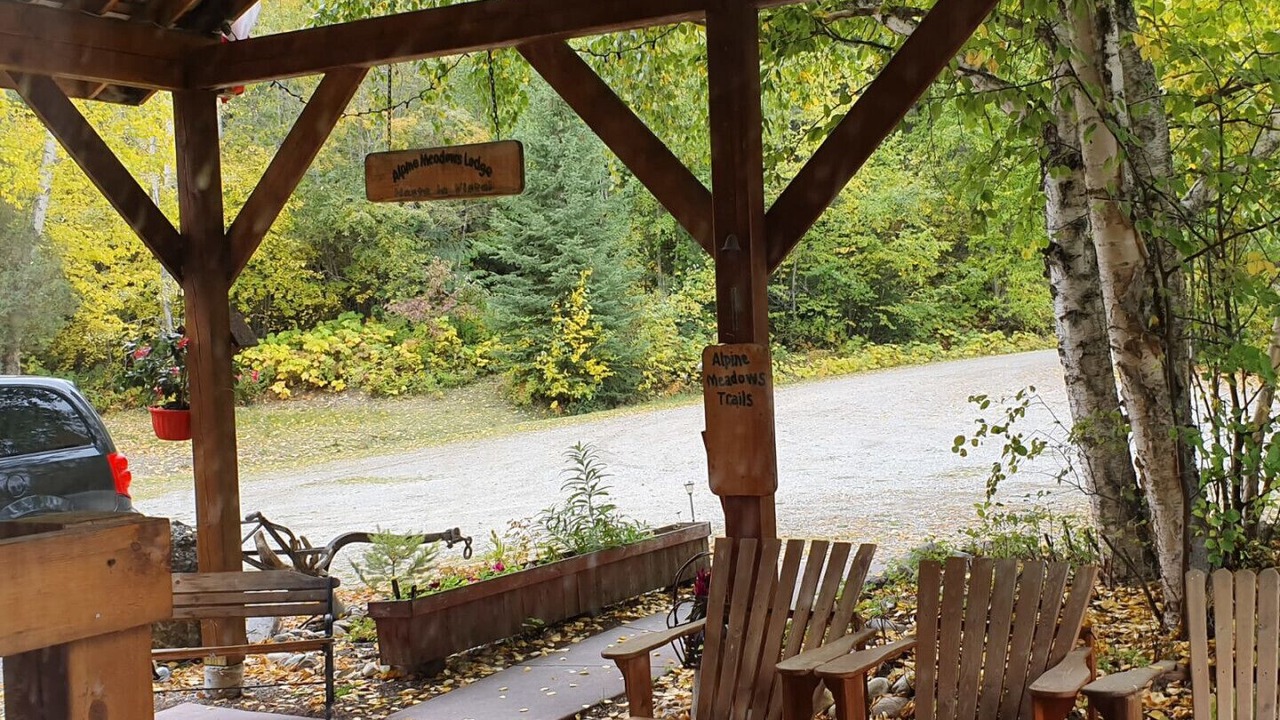 Photo of Outdoor in Golden