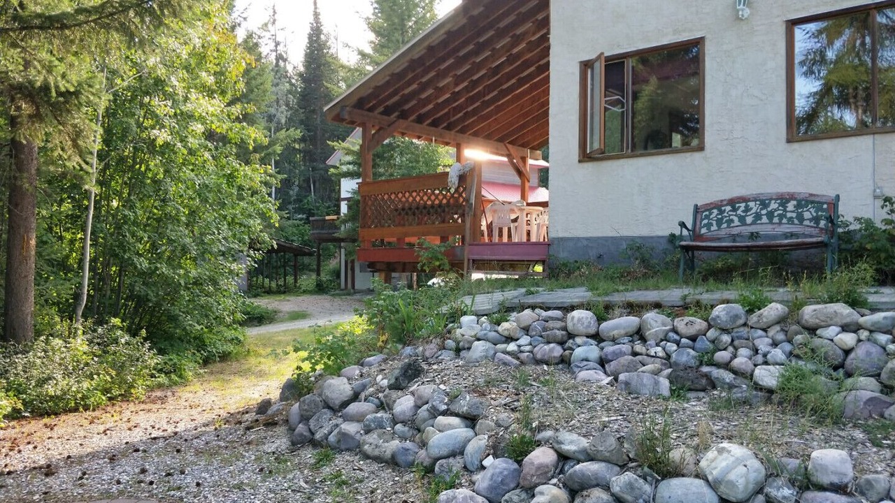 Photo of Outdoor in Golden