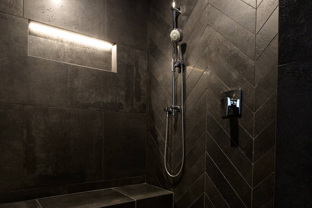 Photo of Bathroom in Whistler Creekside