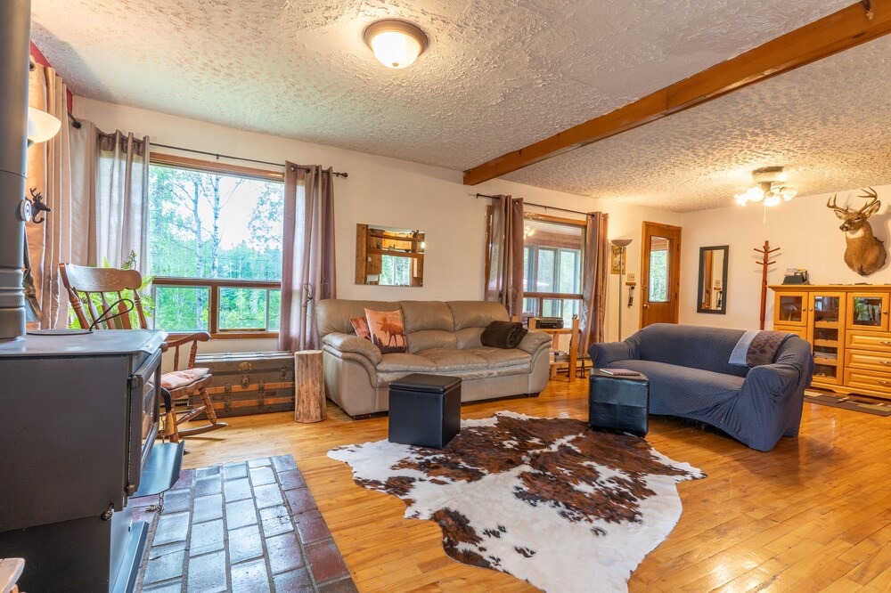 Photo of Livingroom in Ferland-et-Boilleau