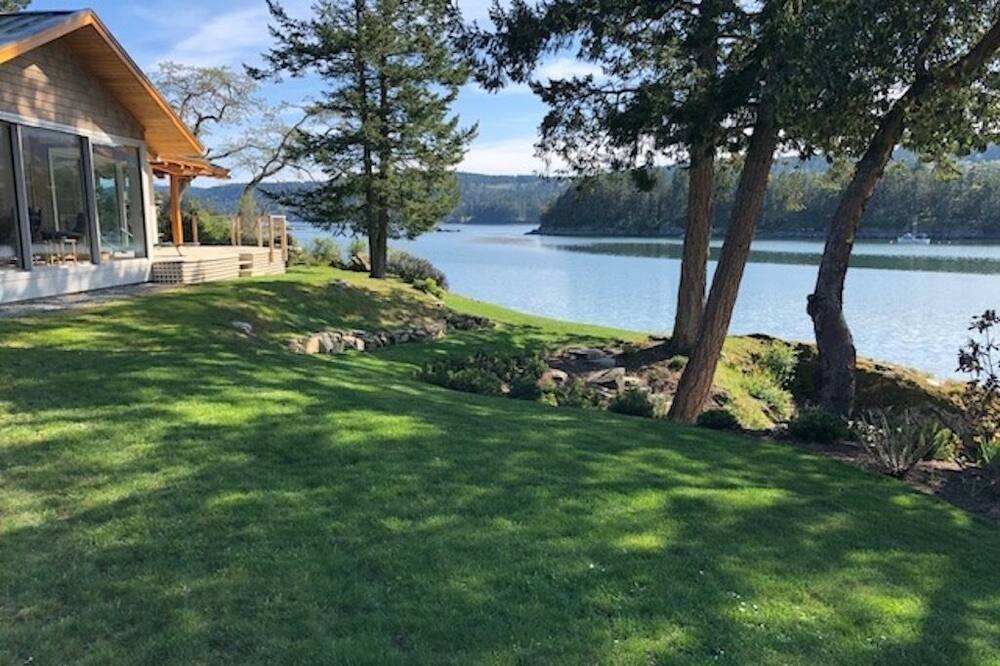 Photo of Others in Salt Spring Island