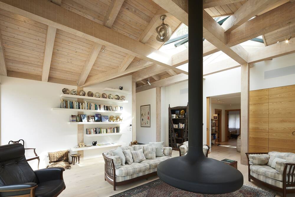 Photo of Livingroom in Salt Spring Island
