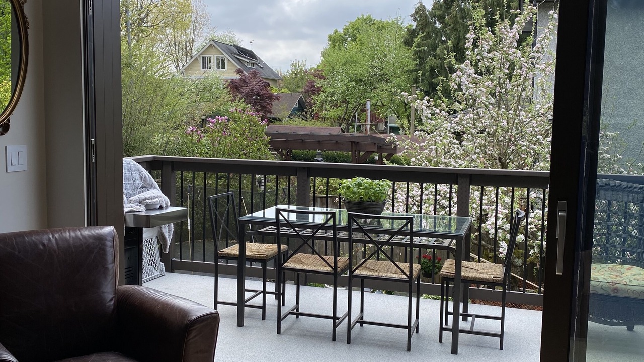 Photo of Patio Balcony in Riley Park