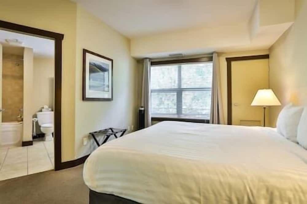 Photo of Bedroom in East Kootenay