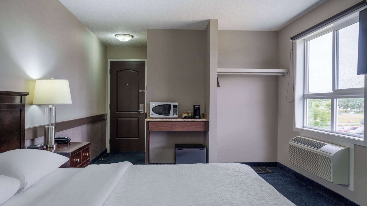 Photo of Bedroom in Wetaskiwin