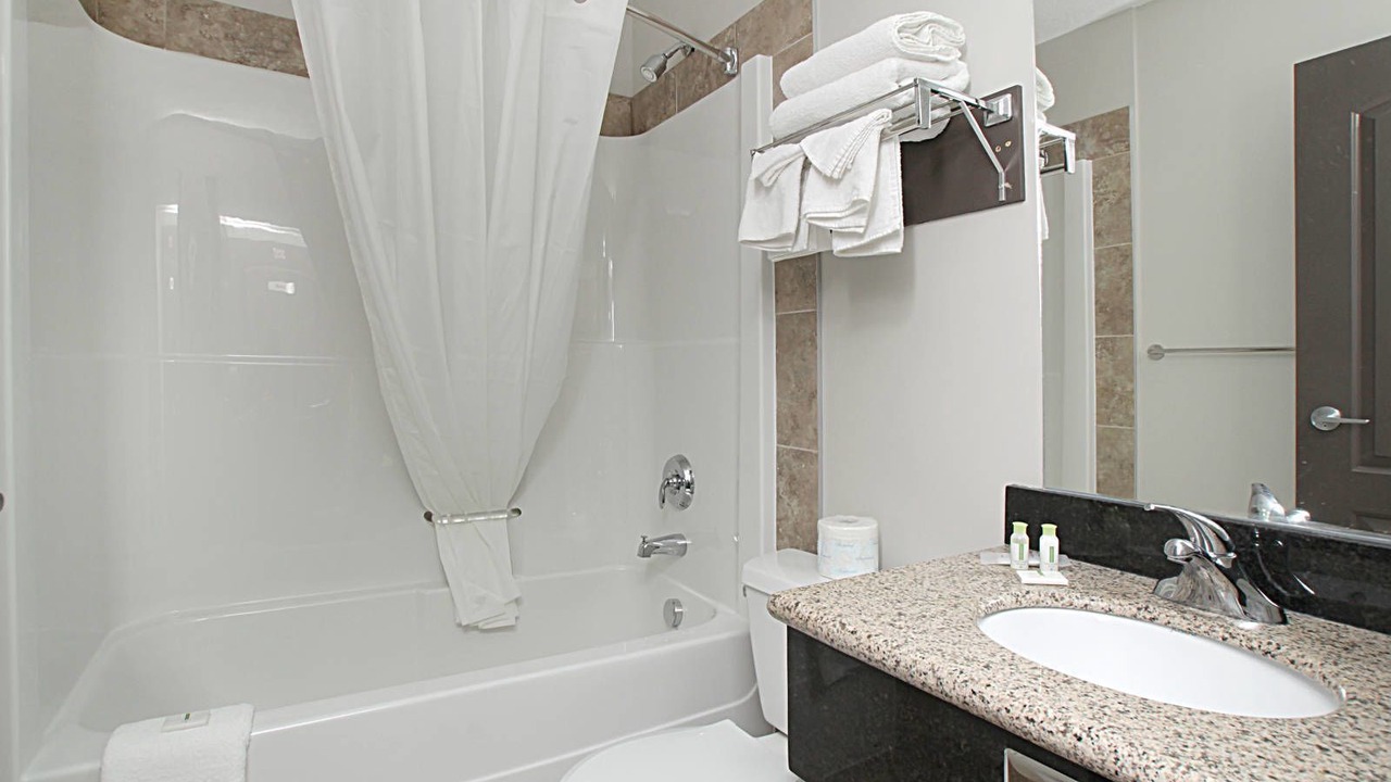 Photo of Bathroom in Wetaskiwin