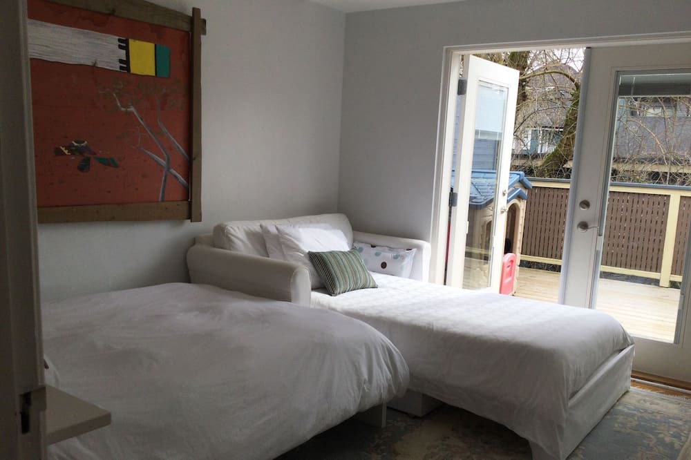 Photo of Bedroom in Kitsilano