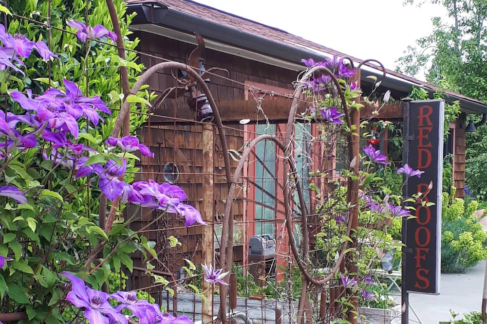 Photo of Outdoor in Courtenay