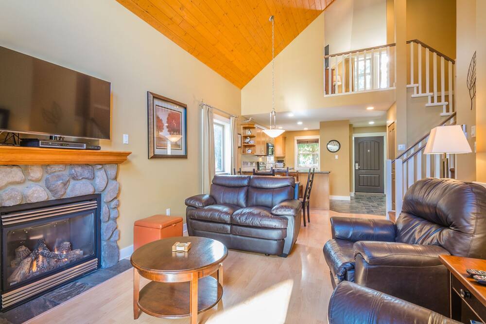 Photo of Livingroom in Regional District of Nanaimo