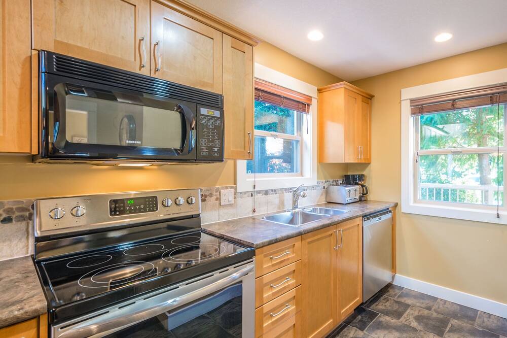 Photo of Kitchen in Regional District of Nanaimo