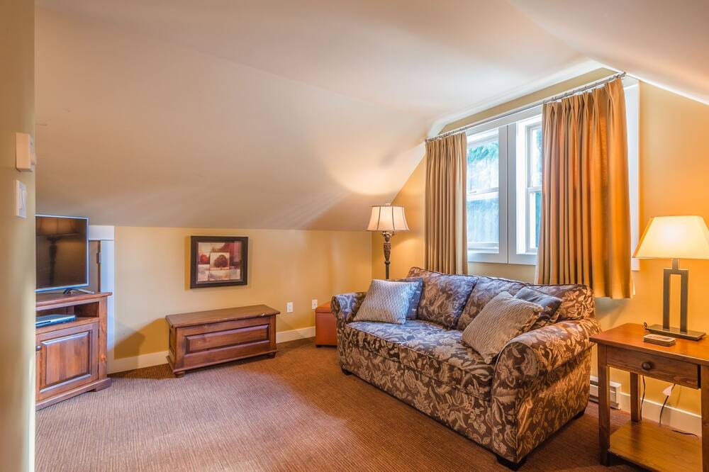 Photo of Livingroom in Regional District of Nanaimo