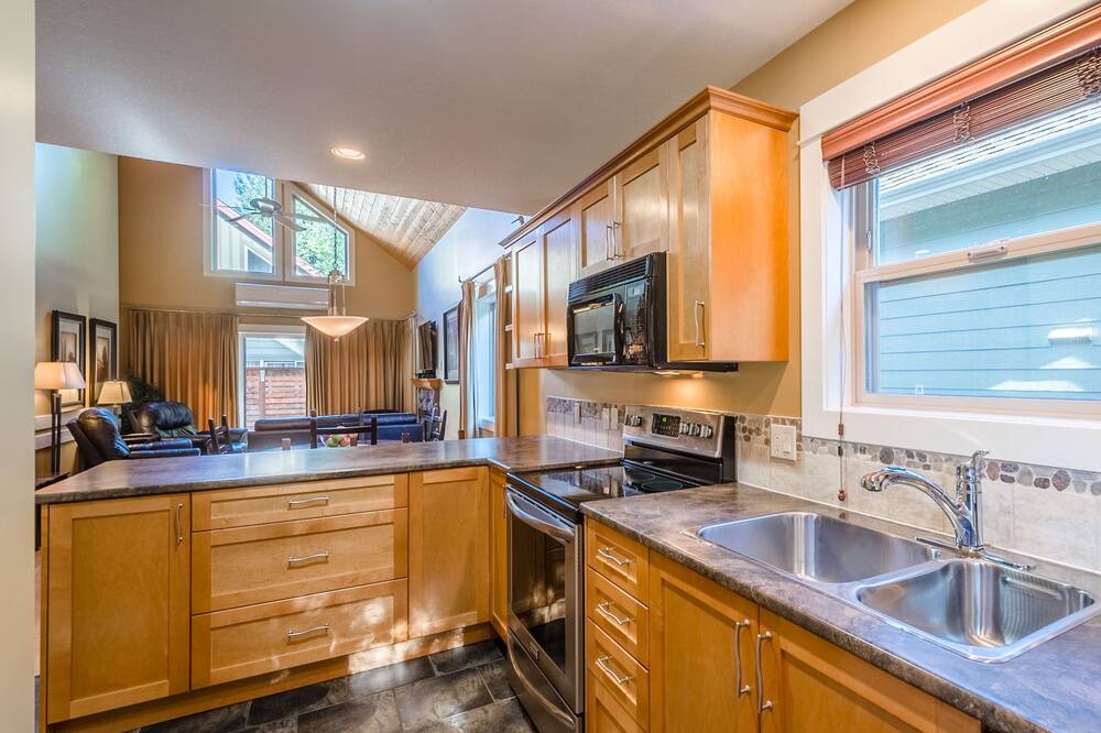 Photo of Kitchen in Regional District of Nanaimo