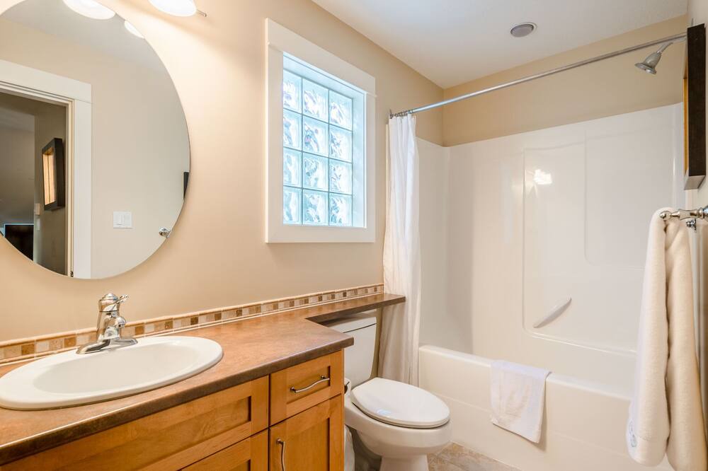 Photo of Bathroom in Regional District of Nanaimo