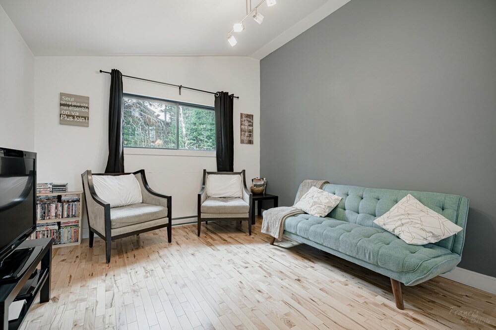 Photo of Livingroom in Saint-Sauveur