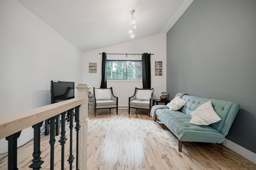 Photo of Livingroom in Saint-Sauveur