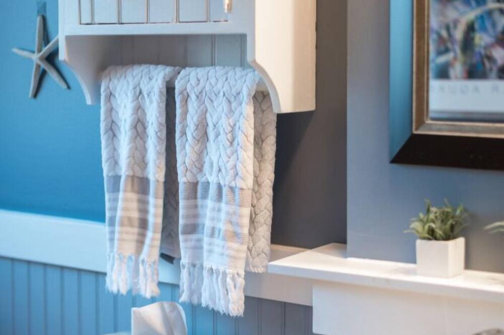 Photo of Bathroom in Gibsons