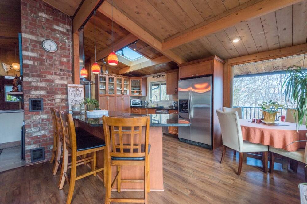 Photo of Kitchen in Gibsons
