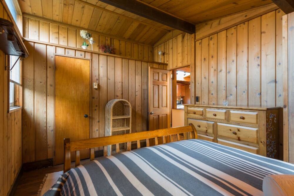 Photo of Bedroom in Gibsons