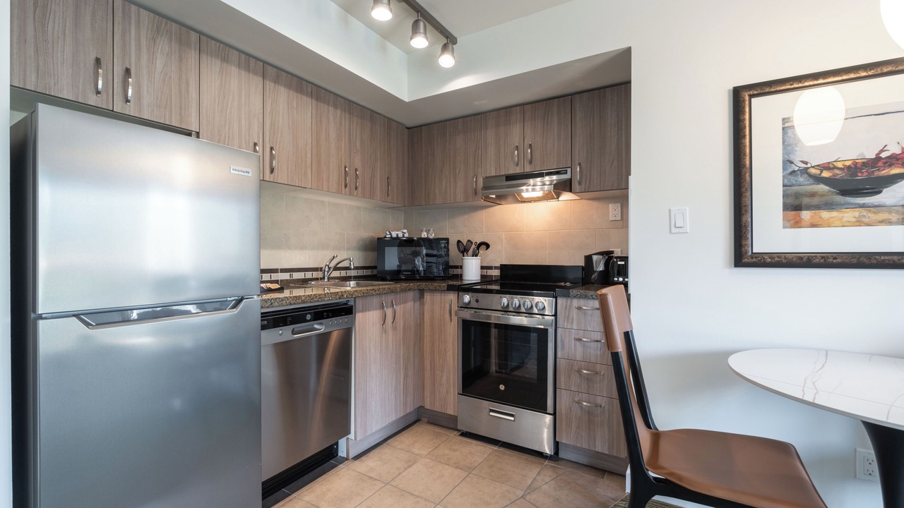 Photo of Kitchen in Garibaldi Highlands