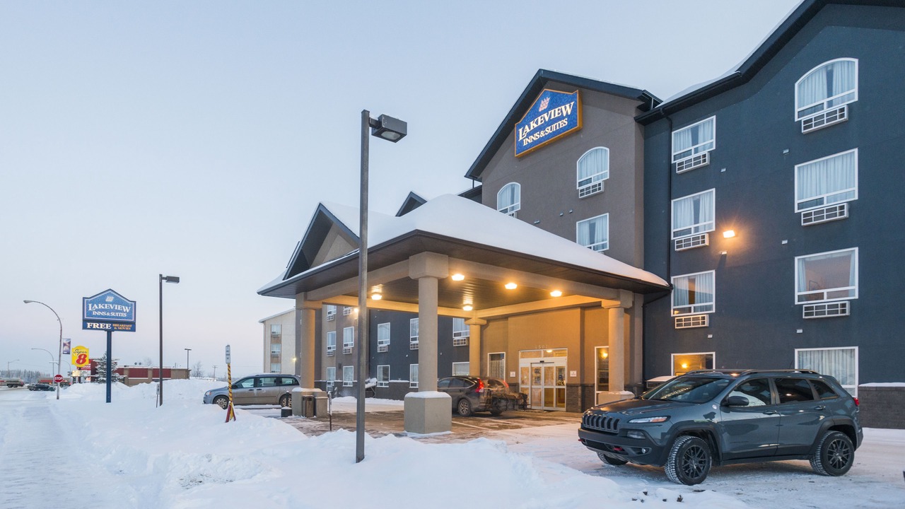 Photo of Buildings in Fort Nelson