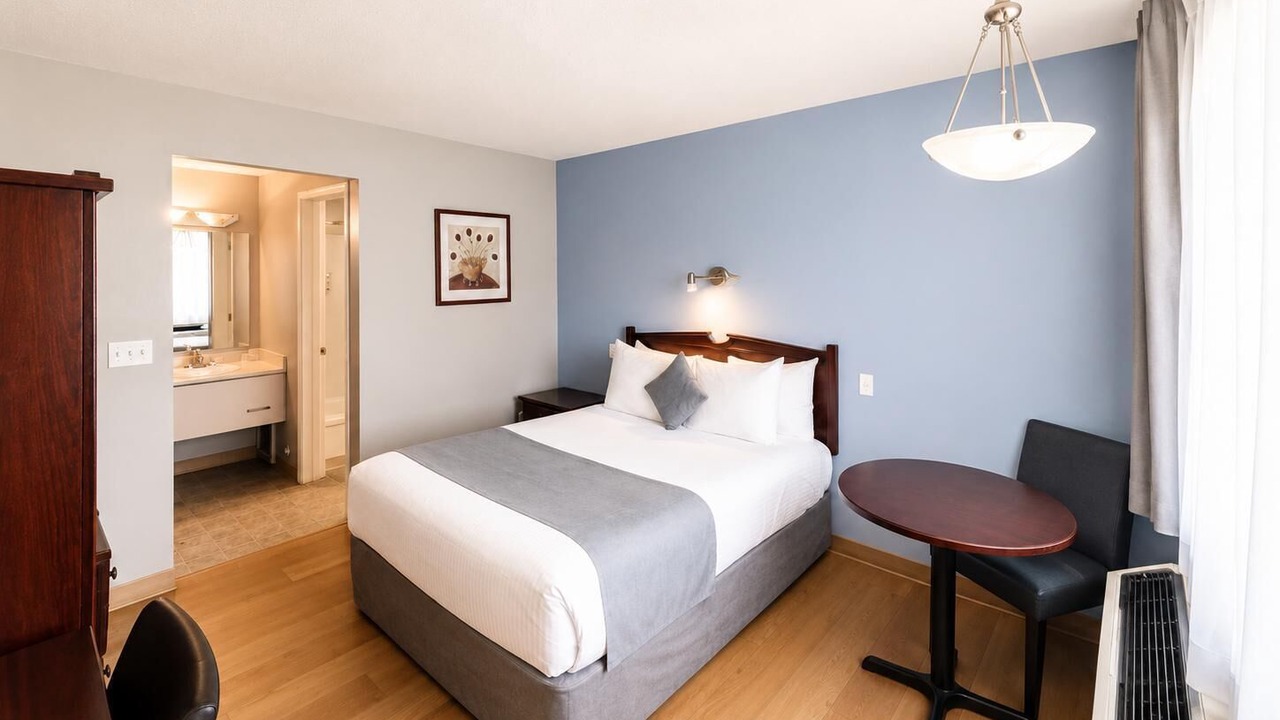 Photo of Bedroom in Winfield