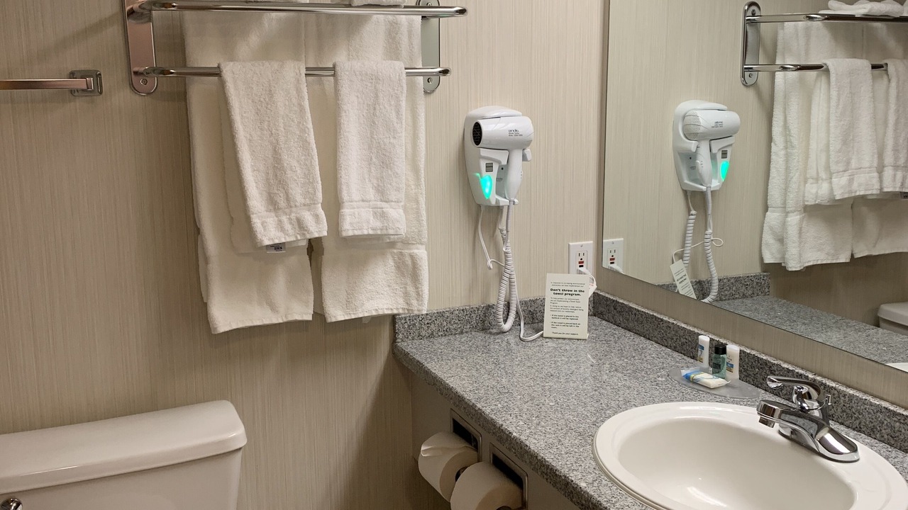 Photo of Bathroom in Fort Nelson