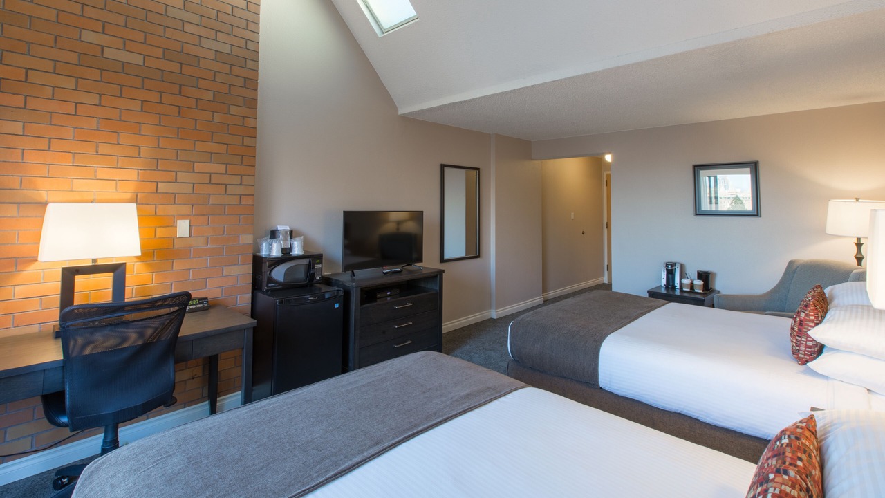 Photo of Bedroom in James Bay