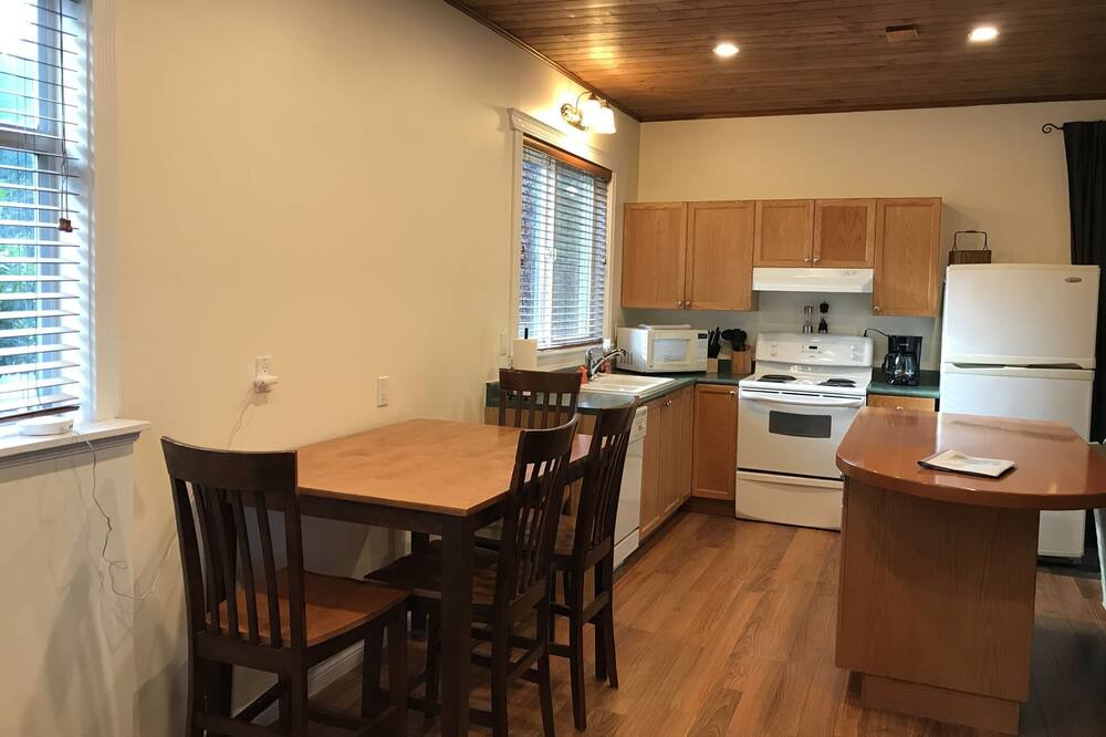 Photo of Kitchen in Regional District of Nanaimo