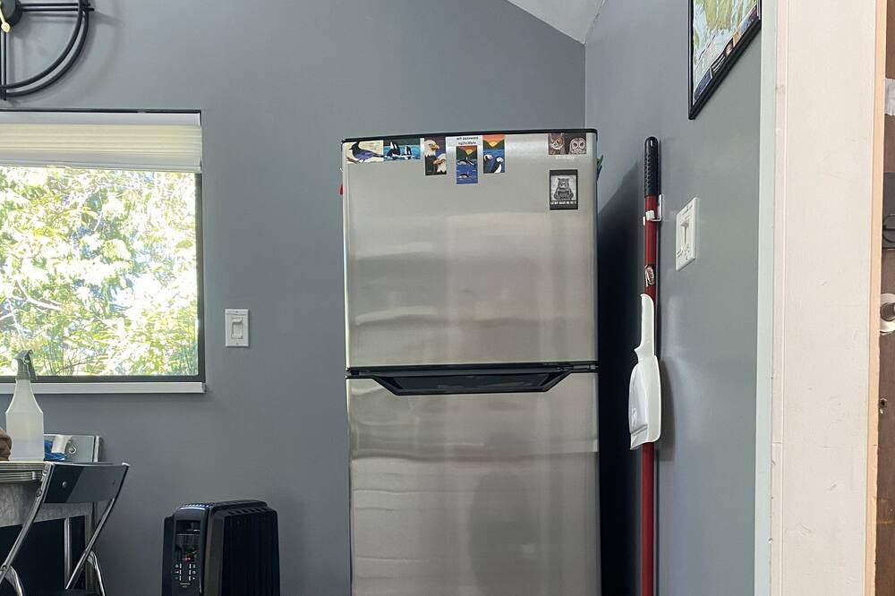 Photo of Bedroom in Irvines Landing
