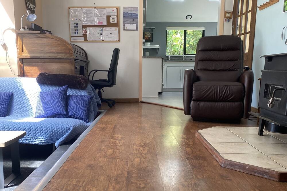 Photo of Bedroom in Irvines Landing