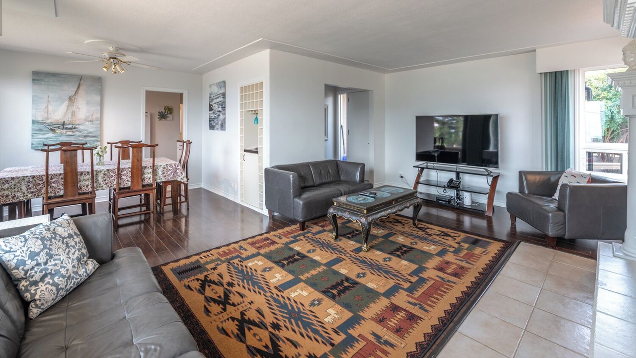 Photo of Livingroom in Okanagan-Similkameen
