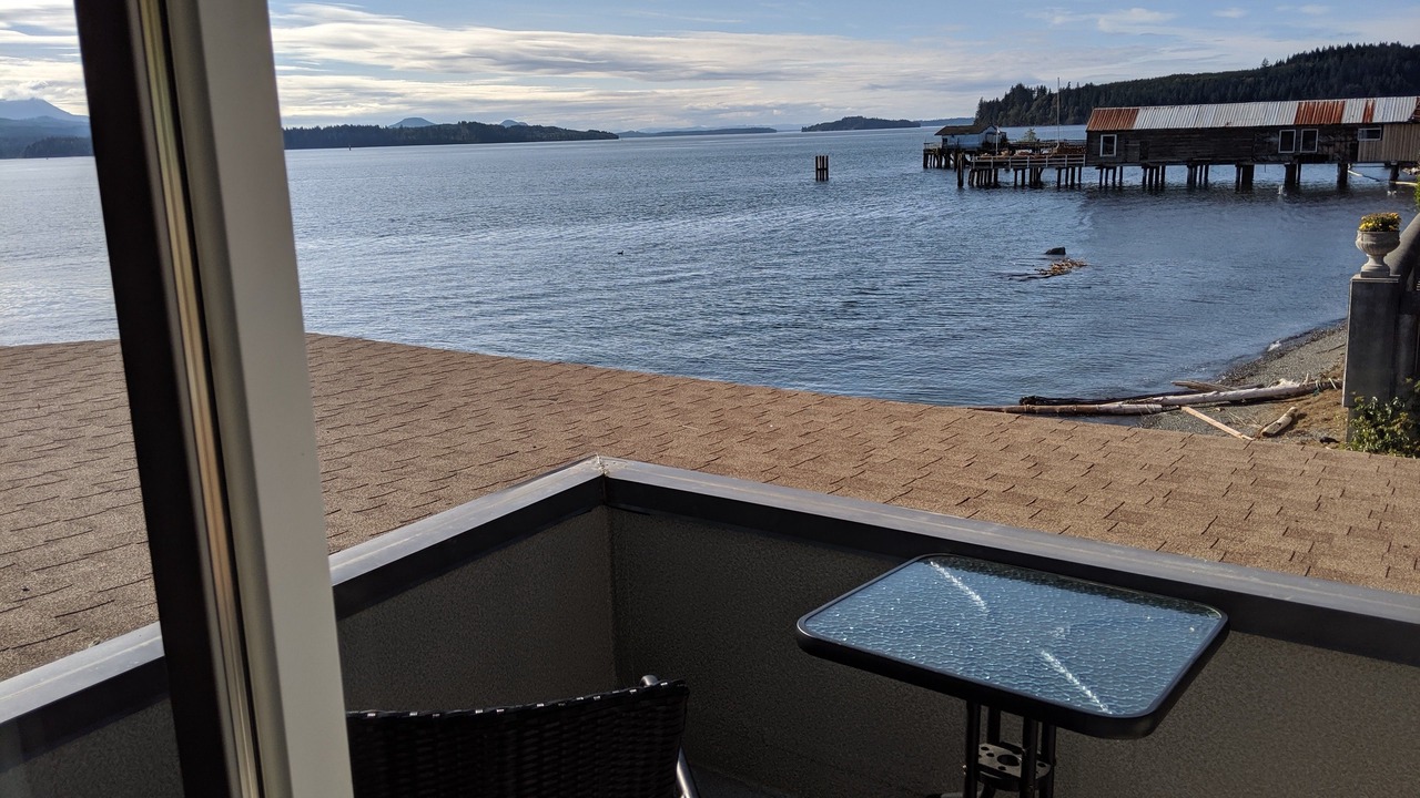Photo of Patio Balcony in Alert Bay