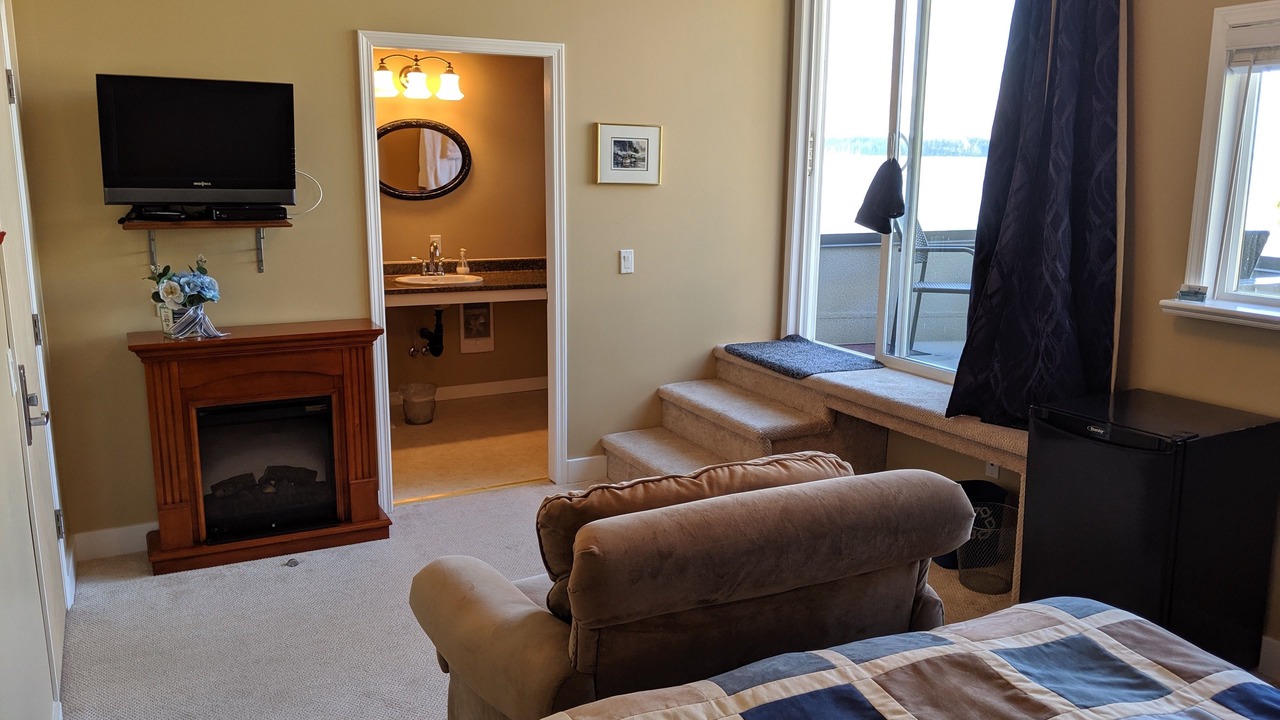 Photo of Bedroom in Alert Bay