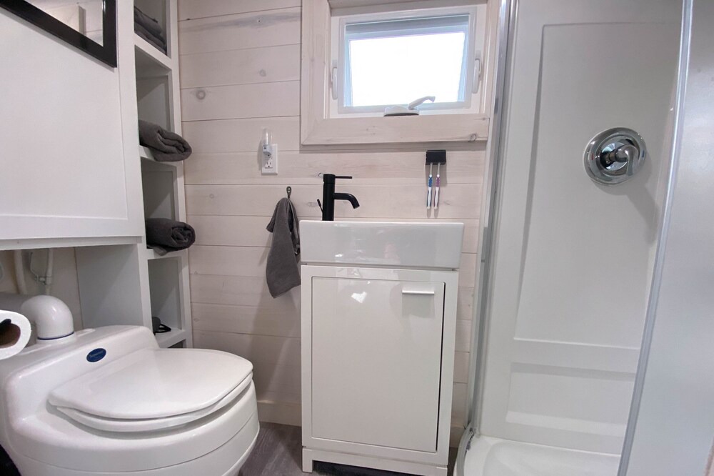 Photo of Bathroom in Sight Point