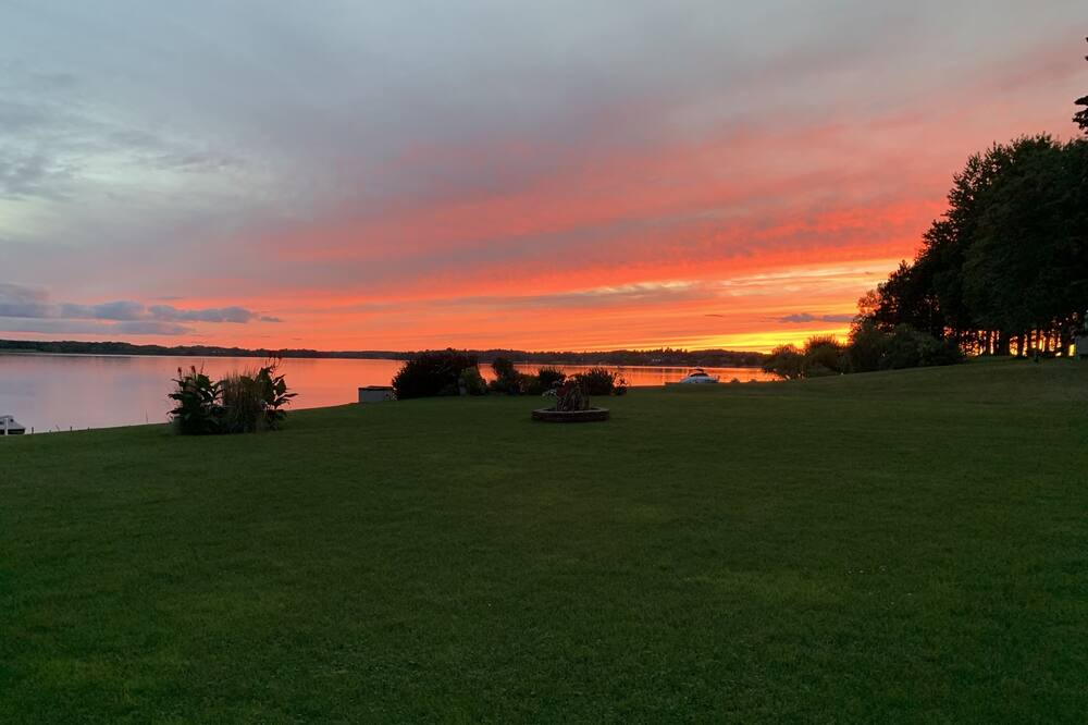 Photo of Outdoor in Leeds and the Thousand Islands