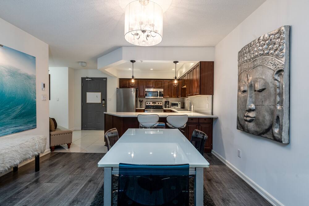 Photo of Bedroom in Upper Village
