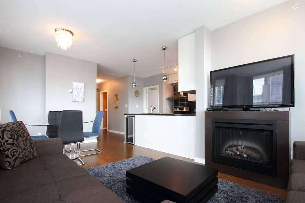 Photo of Livingroom in Crosstown