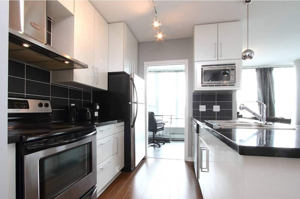 Photo of Kitchen in Crosstown
