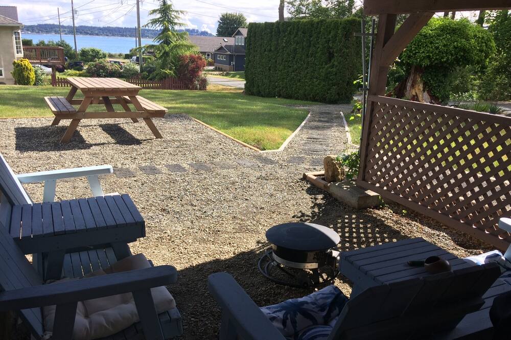 Photo of Others in Courtenay